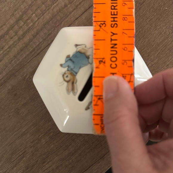 Peter Rabbit Ceramic Money Bank - Picture 8 of 9